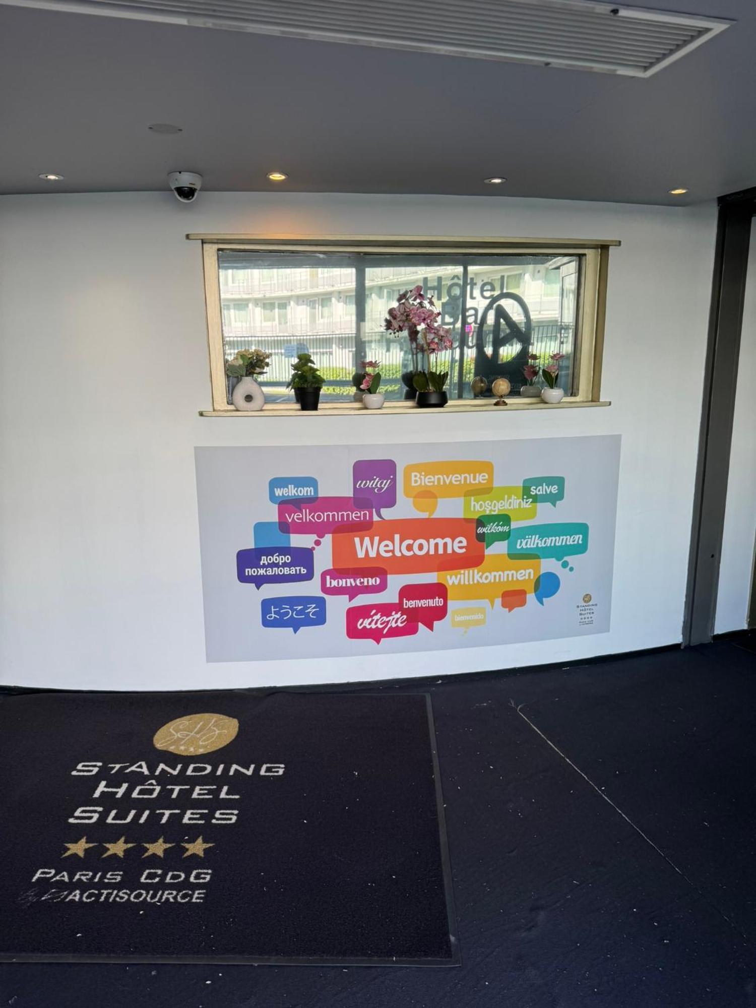 Standing Hotel Suites By Actisource Roissy-en-France Dış mekan fotoğraf