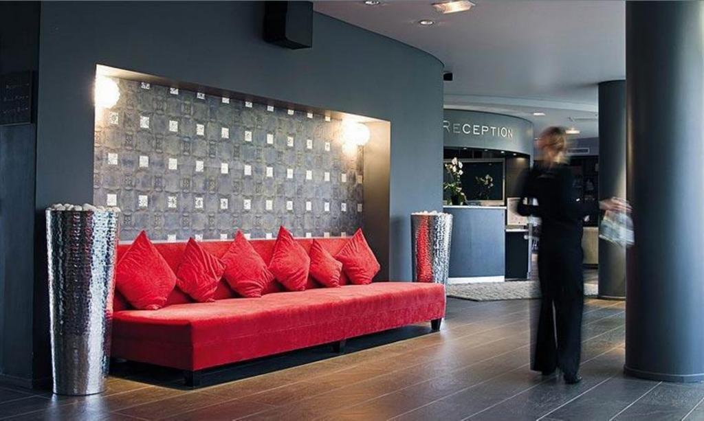 Standing Hotel Suites By Actisource Roissy-en-France Dış mekan fotoğraf